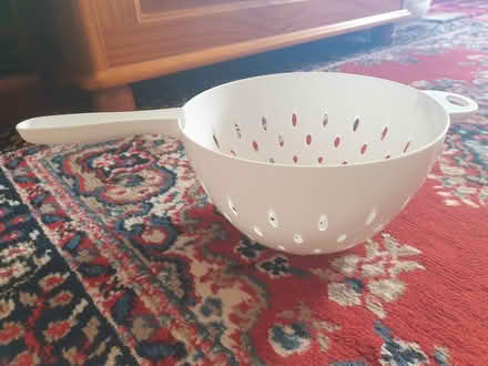 Photo of free colander (Woodside WD25) #1