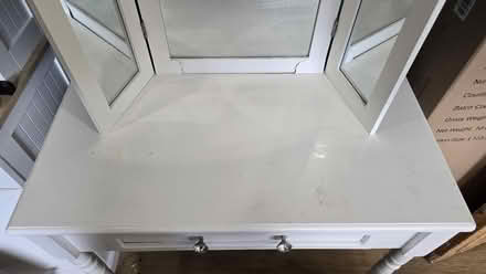 Photo of free White Vanity/Dresser (Addiscombe CR0) #2
