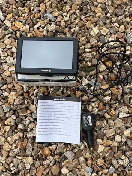 Photo of free Garmin Sat Nav (TA18) #2