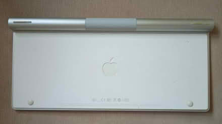 Photo of free Apple wireless keyboard (Cheltenham GL50) #2