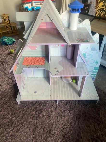 Photo of free Dolls house (Oxford OX4) #1