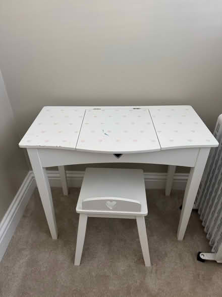 Photo of free Children’s dressing table (Nursery Hollow, Ilkeston) #3