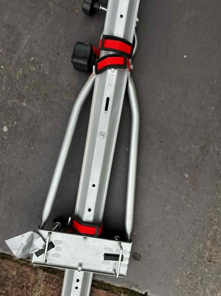 Photo of free Halfords bike rack for roof bars (Orpington BR6) #1