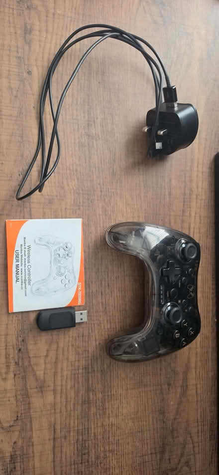 Photo of free Bluetooth Gaming Headset and controller (Hyde SK14) #1