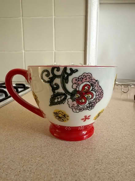 Photo of free cup/mug (GU11 2NH) #2