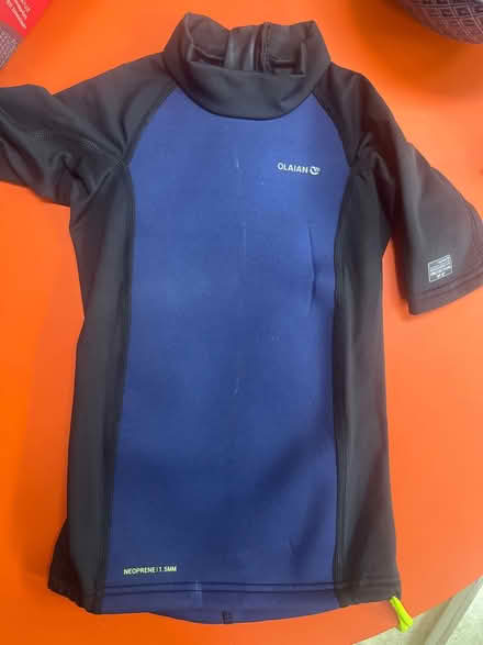 Photo of free Kids neoprene top (Central cambridge CB1) #1