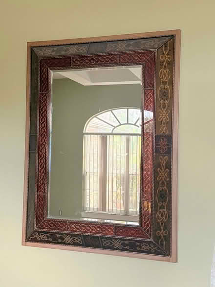 Photo of free Large mirror 4ft x3ft (Deltona) #3