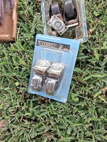 Photo of free swivel bearing casters (Bethesda) #1