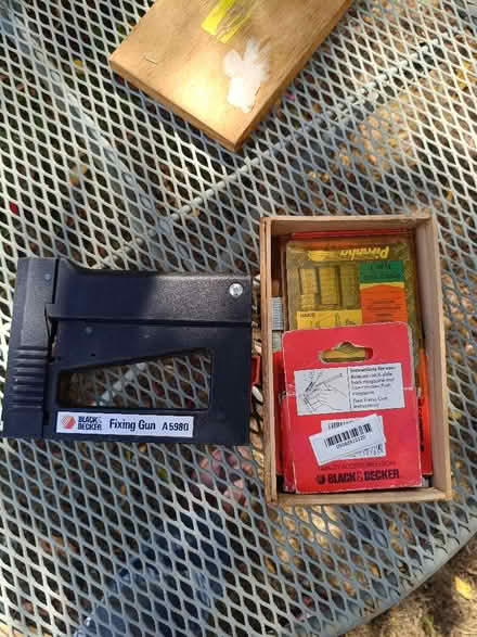 Photo of free Staple gun (Bray SL6) #1