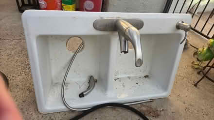 Photo of free Cast iron kitchen sink (Cerbat cliffs golf course) #2