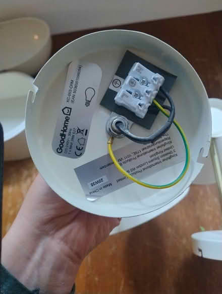 Photo of free Wall mounted battery powered reading lights x 2 (Maryhill G20) #4