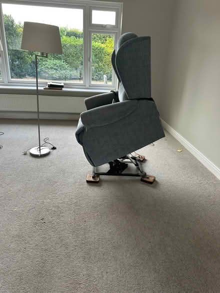 Photo of free Electric Reclining Chair (New Alresford SO24) #1