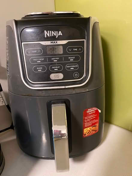 Photo of free Air Fryer (Fitzroy) #2