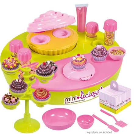 Photo of free Cupcake workshop (toy) (Sands End (SW6)) #4