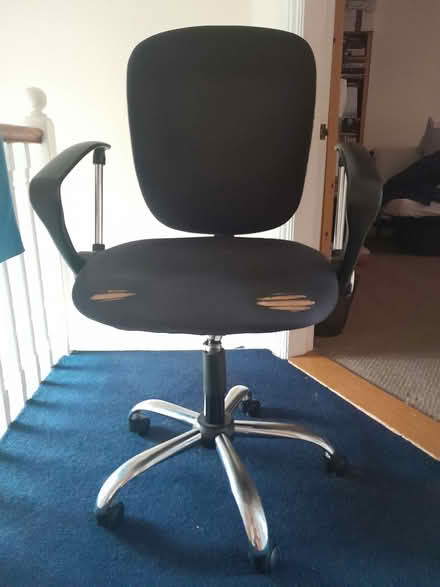 Photo of free office chair, high back (The Dales IP1) #3