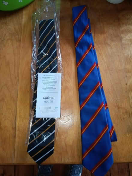 Photo of free Whitemore and Pencoedtre school tie (Barry) #1