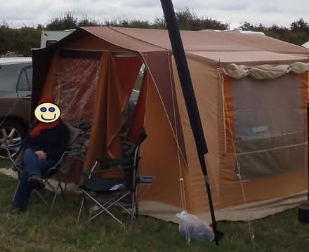 Photo of free Canvas frame tent (Amersham HP7) #1