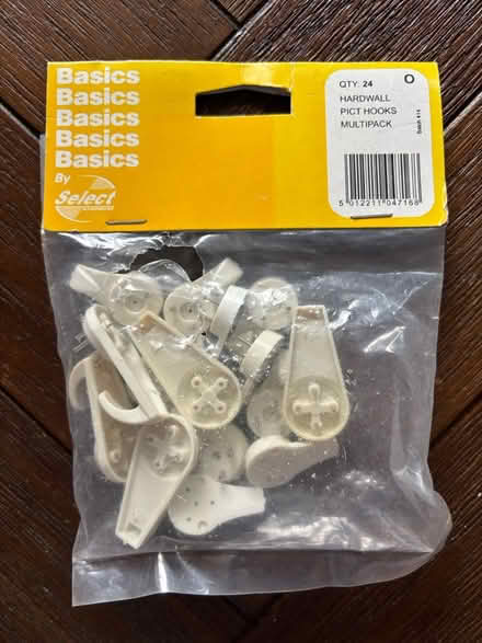 Photo of free Various fixtures (Heeley, S2) #3
