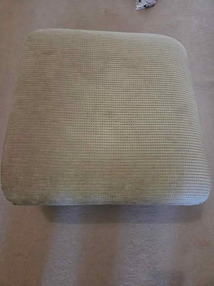 Photo of free pouffe/ footstool (Maidstone ME15) #1