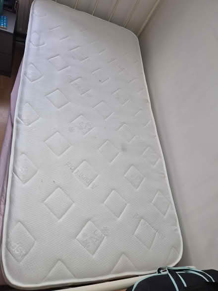 Photo of free Single mattress (UB5 Northolt) #2