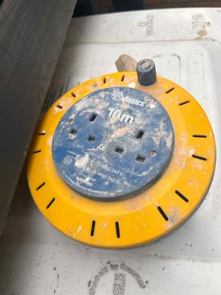 Photo of free Extension lead 10m not working (Erith DA8) #1