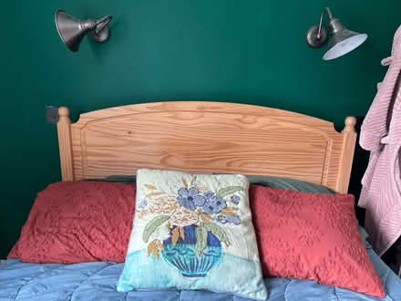 Photo of free Wooden double bed (Teddington TW11) #1