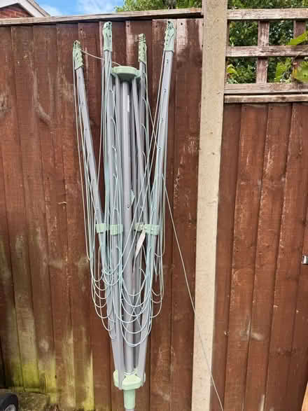 Photo of free Rotary Washing Line (Leckhampton GL53) #1