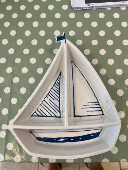 Photo of free Ship-shaped plastic service dish (highcliffe BH23) #1