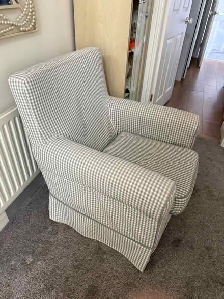 Photo of free Small armchair checked cotton (Urmston M41) #3