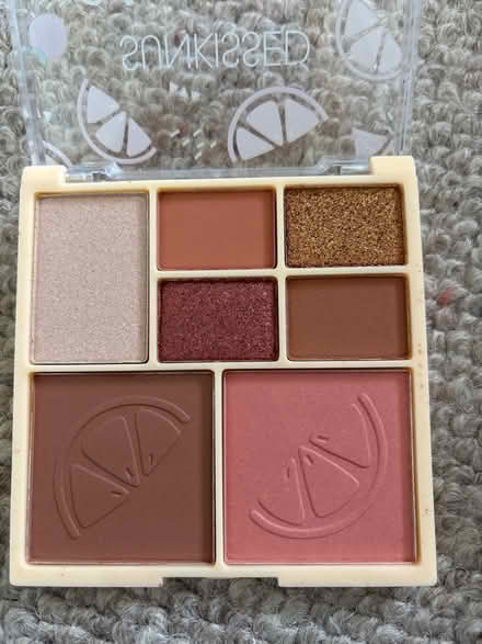 Photo of free Makeup (Tinshill LS16) #2