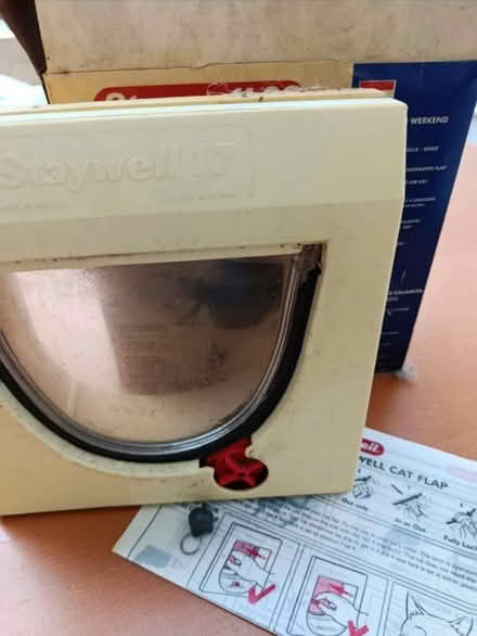 Photo of free Cat flap (magnetic) (Bullbrook, Bracknell RG12) #1