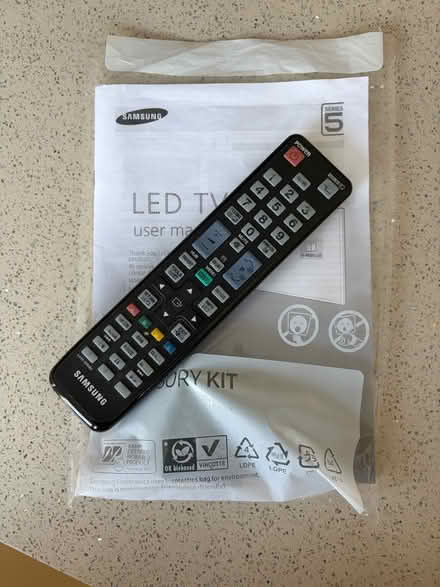 Photo of free Samsung 32 inch TV (Edwalton NG12) #2