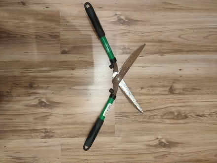 Photo of free Garden Sheers (Central Preston PR1) #1