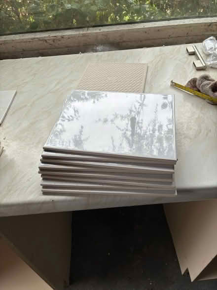 Photo of free 9 wall tiles, white patterned (Ormskirk) #1