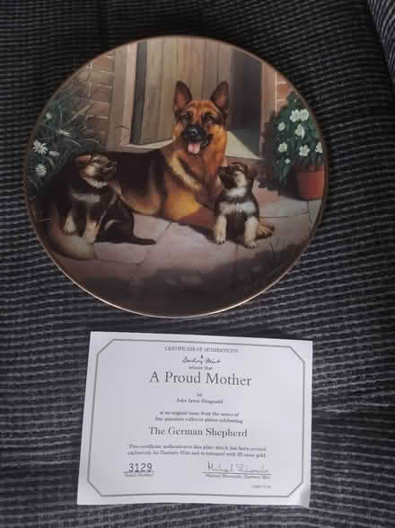 Photo of free Decorative Plates (Lowedges. S8) #1