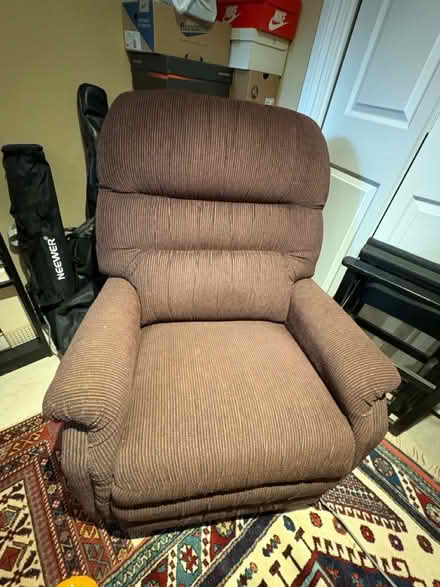 Photo of free Comfy chair (Near Carleton University) #1