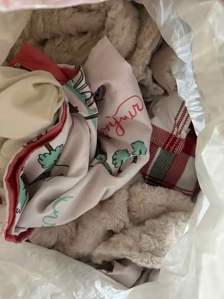 Photo of free Blankets, Pillow cases, Massager (Century park, cathedral city) #1