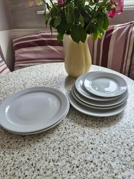 Photo of free Assorted plates (Edinburgh EH11) #1