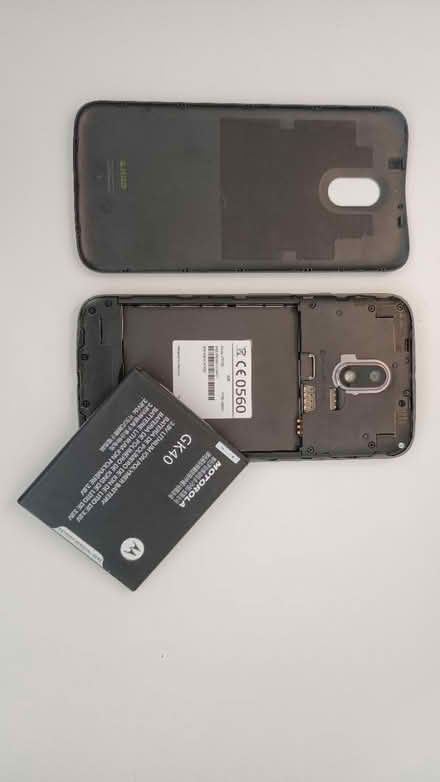 Photo of free Motorola Mobile Phone (Cheltenham GL50) #3