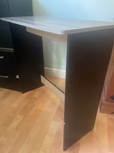 Photo of free Small black and brown desk (Kidlington OX5) #2