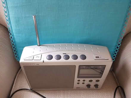 Photo of free Roberts radio (Kendal LA9) #3