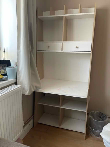 Photo of free Kids desk (Fulham Broadway SW6) #1