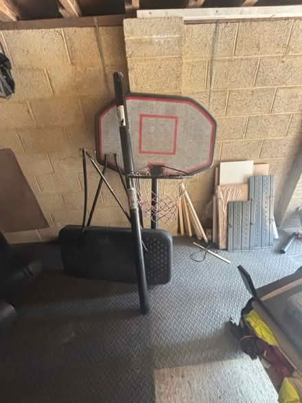 Photo of free Basketball hoop (Boscombe BH5) #1