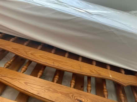 Photo of free Single wooden bed and mattress (Lambeth north SE1) #1