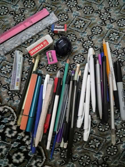 Photo of free stationery (Greenford, UB6) #1