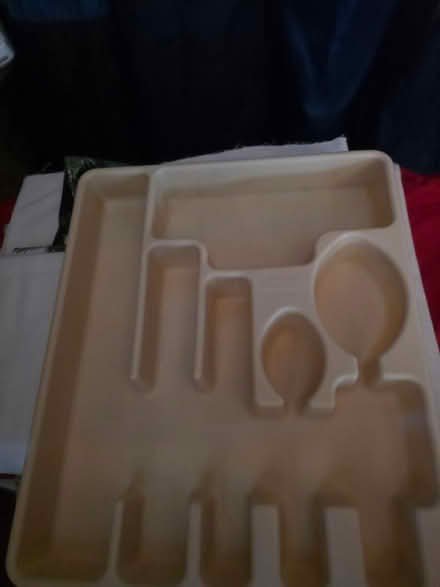 Photo of free Utensil organizer (Lawrence & 101) #1