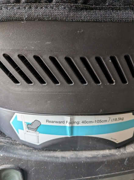 Photo of free Child's refacing car seat (Cutteslowe OX2) #3