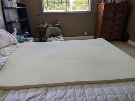Photo of free memory foam mattress topper (San Carlos Flats) #2