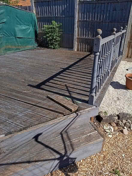 Photo of free decking (Alfreton DE55) #1