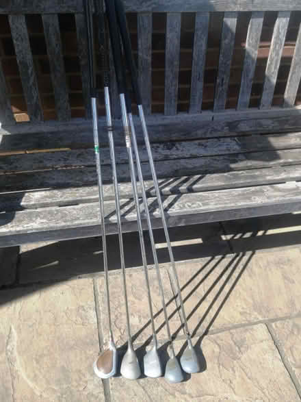 Photo of free Use. Golf clubs (LU1. Caddington) #1